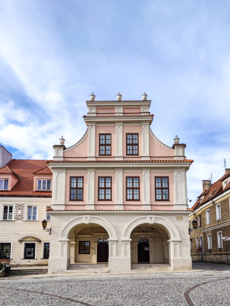 Kamienica Oleśnickich - zdjęcie od frontu