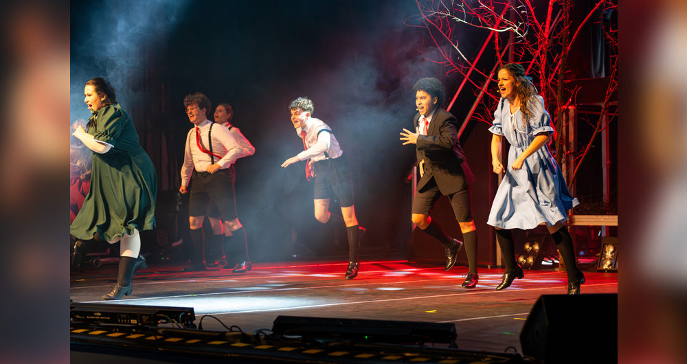 Wielki powrót „Przebudzenia Wiosny” – emocjonujące premiery w Tarnobrzegu